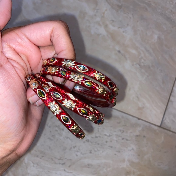 Salwar Kameez Jewelry - Elegant Red and Gold Glass Bangles
